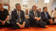 Özel ve Yavaş, Manisa'da Ferdi Zeyrek için düzenlenen mevlide katıldı