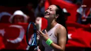 Zeynep Sönmez, Eastbourne Açık'ta Çeyrek Finale Yükseldi