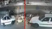İzmir'de Korku Dolu Anlar: Yerde Yatan Adamı Fark Etmeyip Üzerinden Geçti