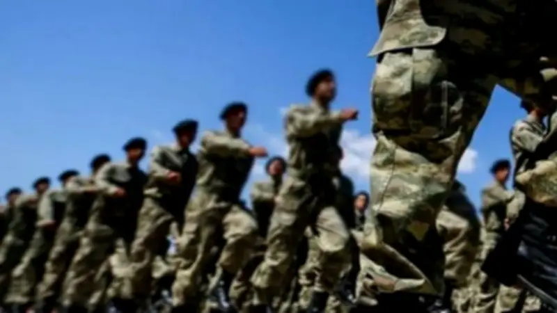 Dünyanın En Uzun Süre Askerlik Yapan Ülkeleri Listelendi! Kuzey Kore'de Kadınlar 7 Yıl Görev Yapıyor