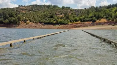 Çanakkale'de Baraj Suları Çekildi, Tarihi Köprü Ortaya Çıktı