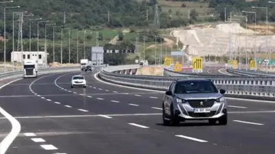 Ankara Antalya Arası Kaç Km? Uçak, Otobüs ve Araba ile Kaç Saat?