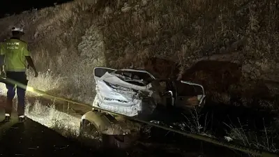Şanlıurfa Siverek'te otomobil şarampole devrildi: 3 ölü, 1 yaralı