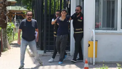 Antalya'da 'İçlerine şeytan girdi' diyerek iki ablasını boğmaya çalışan şüpheli tutuklandı