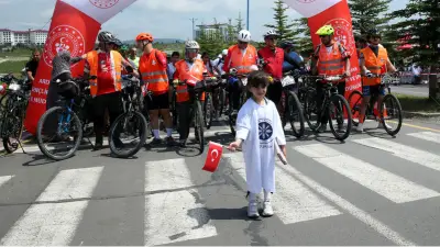 Ardahan'da Bisiklet Festivali Başladı, 70 İlden 700'ü Aşkın Bisikletçi Katıldı