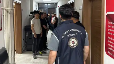 Artvin'de göçmen kaçakçılığı operasyonu: 56 kişi gözaltına alındı