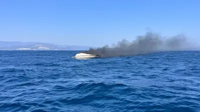 Aydın Didim'de tekne yangını: Denize atlayan 2 kişi kurtarıldı, tekne battı
