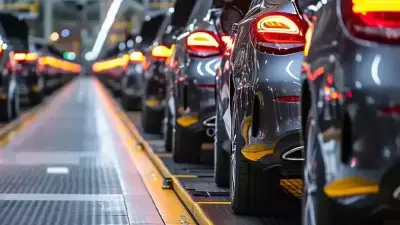 BMW, Çin pazarı daralmasıyla 8 bin çalışanını gönüllü işten çıkaracak
