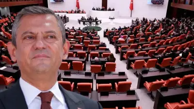 CHP kulislerini sarsan iddia: Özgür Özel ve ekibi TBMM'deki parti kasasını boşaltıyor