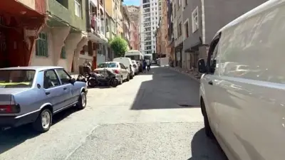 Esenler'de Dedesinin Aracının Altında Kalan 2 Yaşındaki Çocuk Hayatını Kaybetti