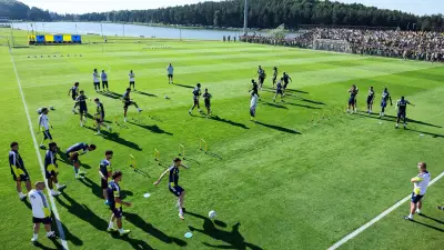 Fenerbahçe'de İlk Kamp Tamamlandı: Brown Parladı, Muriqi ve Talisca Sakat