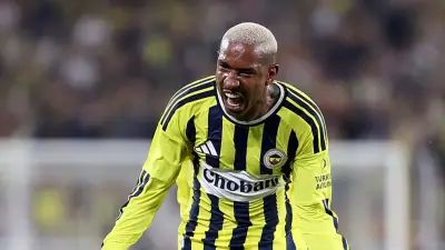Fenerbahçe'de Talisca krizi: Kalmak için direniyor, yönetim göndermek istiyor