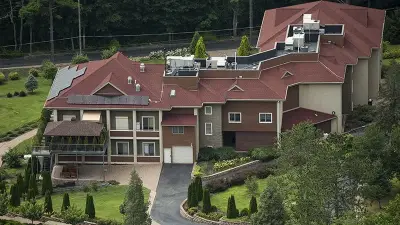 FETÖ ABD'de Yeni Yol Haritası: Siyasetten Ticarete Yönelim