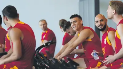 Galatasaray'da Nelsson Geri Döndü: Yeni Sezon Çalışmalarında Yer Aldı
