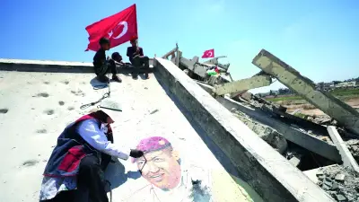 Gazze'de 15 Temmuz Anısına Ömer Halisdemir Duvar Resmi