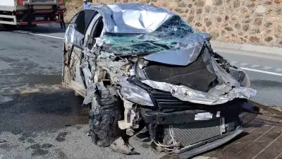Gümüşhane'de Kamyona Çarpan Otomobil Takla Attı: Bir Kişi Yaralandı