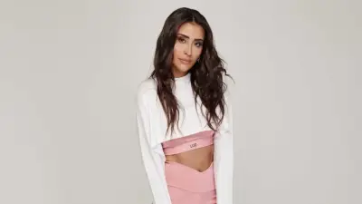 Hande Ünsal'dan aşk itirafı: Ben literatüre geçtim galiba!