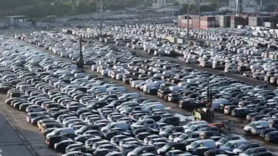 Haydarpaşa Limanı'nda Binlerce Sıfır Otomobil Sevkiyatı Piyasayı Hareketlendirecek