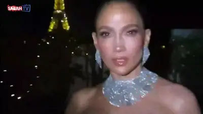 Jennifer Lopez Doğum Gününü Paris'te Kutladı: Fit Hali ve Eğlenceli Anlar