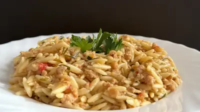 Kıymalı Arpa Şehriye Pilavı Tarifi: Pratik ve Lezzetli