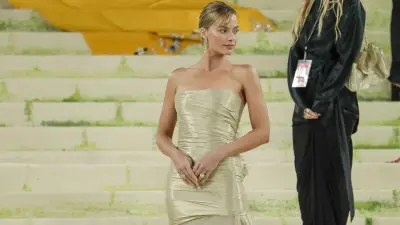 Margot Robbie 28 Milyon Dolarlık Gizemli Malikaneyi Satın Aldı