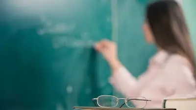 MEB duyurdu: Öğretmenlerin il içi sıraya bağlı yer değiştirme sonuçları açıklandı