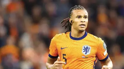Nathan Ake Fenerbahçe'ye Transferinde Dirk Kuyt ve Ederson'un Rolü