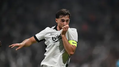 Orkun Kökçü, Avrupa Ligi'nde Midtjylland'a gol atarak formunu sürdürdü