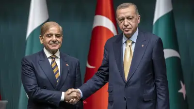 Pakistan Başbakanı Şahbaz Şerif, Erdoğan'ın Davetiyle Türkiye'ye Geliyor