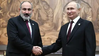 Putin ve Paşinyan telefonda görüştü: AB üyelik süreci masada