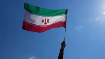 İran'da ABD Saldırılarında 8 Asker Hayatını Kaybetti