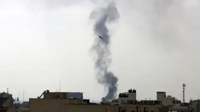 İran'da Bender Abbas ve Keşm Adası'nda şiddetli patlama sesleri duyuldu