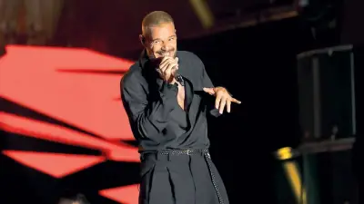 Ricky Martin 15 Yıl Sonra İstanbul'da 10 Bin Kişiye Coşturdu