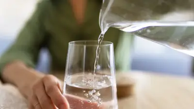 Sıcakta Su İçmeyi İhmal Etmek Sağlığınızı Bozabilir! Uzman Uyarıyor