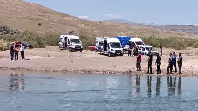 Sivas'ta 2 çocuk çamaşır yıkarken akıntıya kapılıp kayboldu