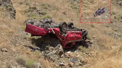 Sivrice'de Orman Yangınına Müdahale Aracı Uçuruma Yuvarlandı