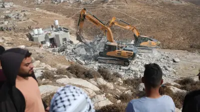 İsrail ordusu Batı Şeria'da Filistinliye ait evi yıktı