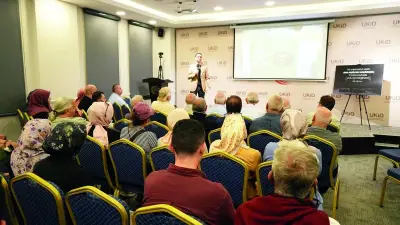 Srebrenitsa Anneleri Belgeseli Ümraniye'de Yoğun Katılımla İzlendi