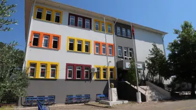 İstanbul Valiliği'nden okullara mescit talimatı: 39 ilçeye yazı gönderildi