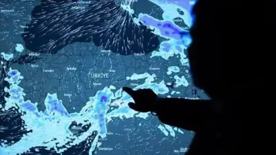 İstanbul'da 15 Temmuz Hava Durumu: Meteoroloji'den Sağanak ve Rüzgar Uyarısı