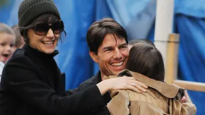 Suri Cruise, Babası Tom Cruise'un Soyadını Resmen Reddetti