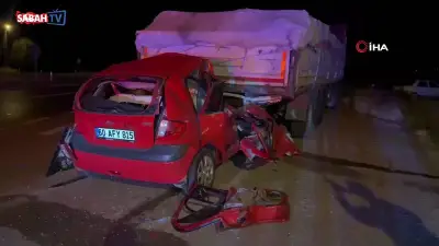 Tokat-Turhal'da feci kaza: Otomobil tırın dorsesine çarptı, sürücü ağır yaralı