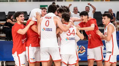 Türkiye U18 Avrupa Basketbol Şampiyonası'nda Çeyrek Finalde!