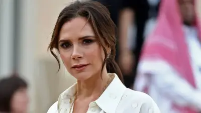 Victoria Beckham'dan Oğlu Brooklyn'e Barış Mesajı