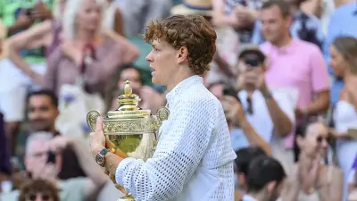 Wimbledon'da Jannik Sinner üst üste 2. kez şampiyon, 5. Grand Slam zaferi