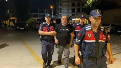 Yönetmen Ezel Akay ve kardeşi uyuşturucu operasyonunda gözaltına alındı