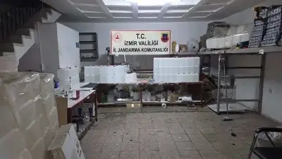 İzmir'de 2.5 Milyon TL'lik Kaçak Alkol ve Tütün Operasyonu: 14 Gözaltı