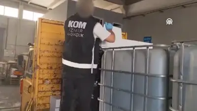İzmir'de 8 bin 603 şişe kaçak içki ele geçirildi, 2 gözaltı