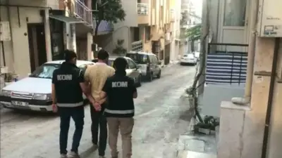 İzmir'de kurgu kazalarla 200 milyon liralık sigorta vurgunu: 48 gözaltı