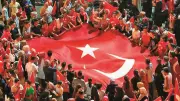 15 Temmuz: Sosyal Medya ve Cep Telefonlarıyla Yazılan Destan